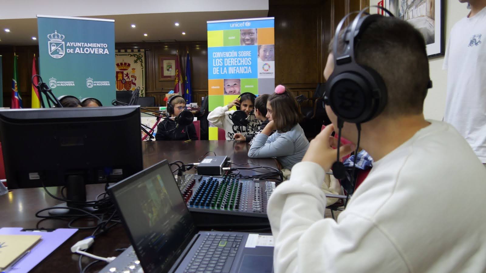 Consejo de la infancia, taller de radio